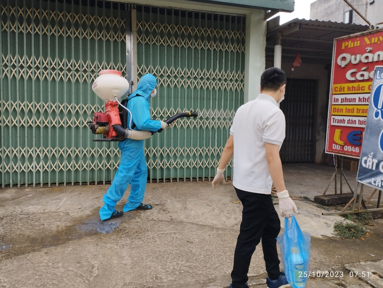 TÂN LẠC XỬ LÝ Ổ DỊCH SỐT XUẤT HUYẾT DENGUE TRÊN ĐỊA BÀN