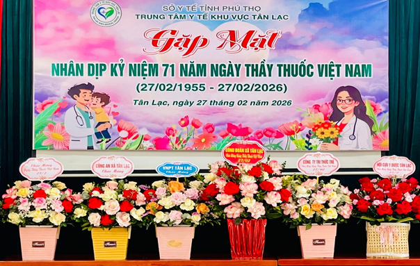 GẶP MẶT KỶ NIỆM 71 NĂM NGÀY THẦY THUỐC VIỆT NAM